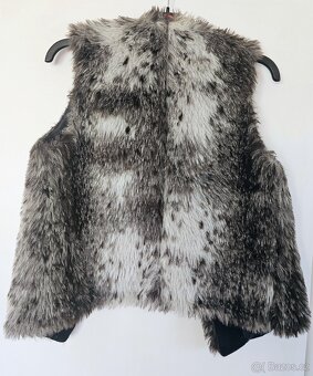 Kožešinová vesta - 2