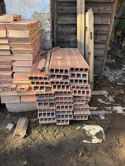 Prodám použité keramické stropní vložky - 2