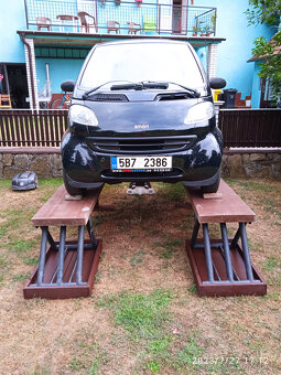 prodám zachovalý SMART - 2