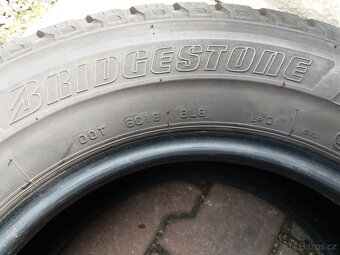 letní pneu 215/70 r15C - 2