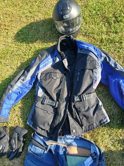 Moto oblečeni - 2