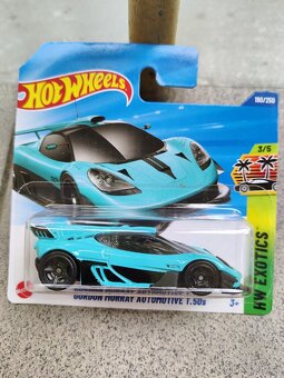 HOT WHEELS MODELY - 2