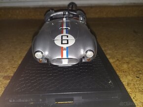 Nová cena 1:18 Shelby Cobra 427 S/C Kyosho - 2