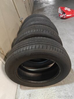 Letní pneu Hankook 195/60R16 89V - 2
