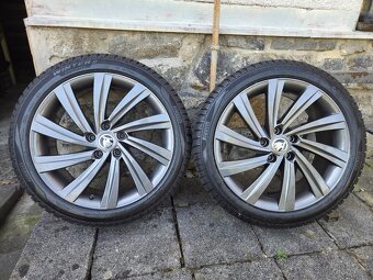 Alu kola OCTAVIA 4 R18 SADA PERSEUS ANTRACIT 225/45/18 95V - 2