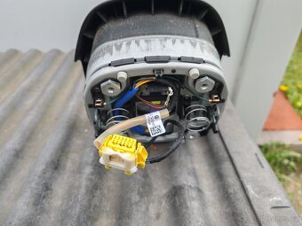 Airbag řidiče škoda - 2