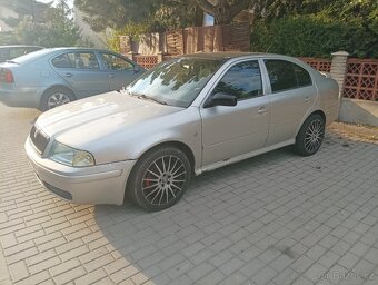 Škoda Octavia 1 - 2