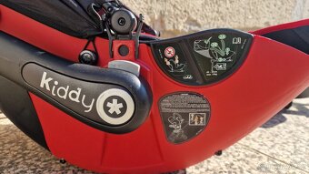 Kiddy Evoluna i-Size Ruby Red+ Isofix základna 40-83cm, 13kg - 2