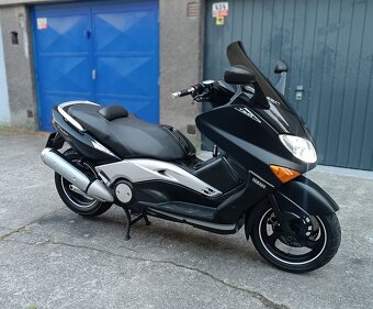 Skútr Yamaha T-max 500 - 2