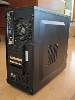 Herni/pracovni pocitac i7 4930K, 64GB RAM - 2