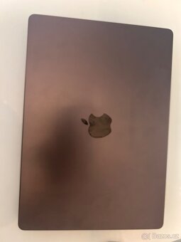 MacBook Pro M3 18GB - 2