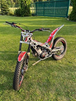 TRS ONE R 300 2023 - 2