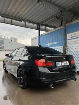 BMW F30 318d - 2