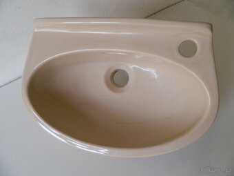 Umývadlo na WC - 2