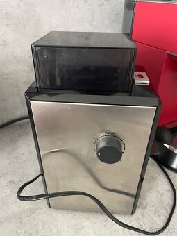 Mlýnek na kávu DeLonghi, 2ks, kafemlýnek - 2