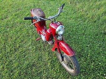Jawa pařez 555 - 2