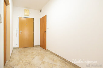 Pronájem bytu 2+kk, Pod Harfou, Vysočany, 23900 Kč/měs, 53 m - 2