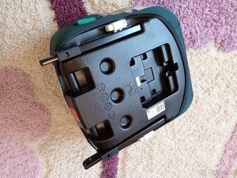 Prodám podsedák pro děti s isofixem + 1 zdarma - 2