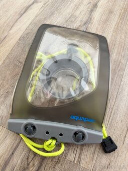 Vodotěsné pouzdro na kompaktní fotoaparát - 2