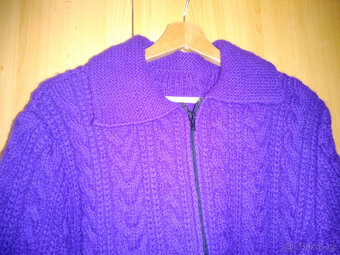 Fialový svetr na zip, límec, 2 kapsy - 2
