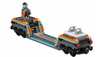 LEGO vlak novy vagon ze setu 60470 včetně rolby - 2