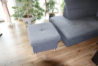 Sedací souprava a konferenční stolek - 2