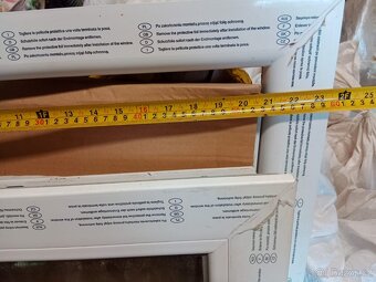 Balkonové dvoukřídlé dveře a okno - 2