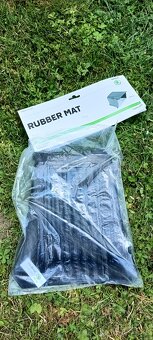 Gumový koberec na tunel - SUPERB 3T - 2