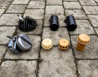 Jawa 50 pařez, pionýr - díly - 2