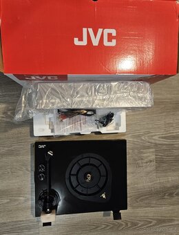 Gramofon JVC AL-E534B černý - 2