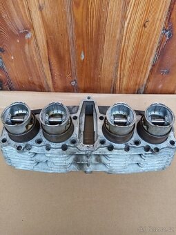 Honda cb 750 valce, pisty - 2