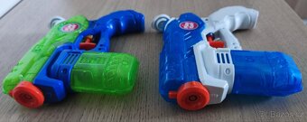 2 pistolky na vodu Playtive - 2