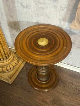 Kulatý podstavec (141031) - 2