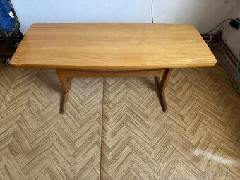 Prodám - leštěný konferenční stolek - 2