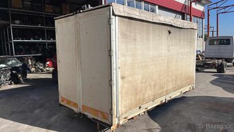 Iveco Daily nadstavba s plachtou - 2