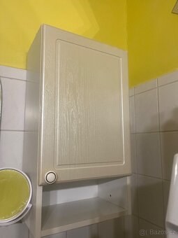 Nábytek- skříňky do koupelny - 2