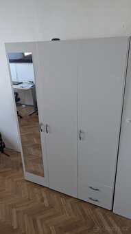 Prodám skříň BEST - 2