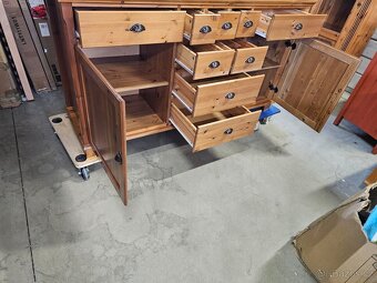 KOMODA - PŘÍBORNÍK MASIV - 2