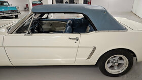 1966 Ford Mustang 289V8, cabrio, 4-speed manuál - 2