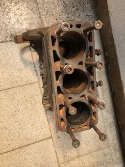 Blok motoru wartburg 311 - 2