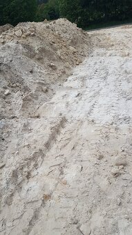 Prodám písčitou zeminu (písek) lokalita Český Dub - 2