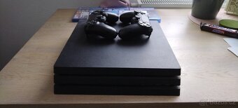 Playstation 4 - 2