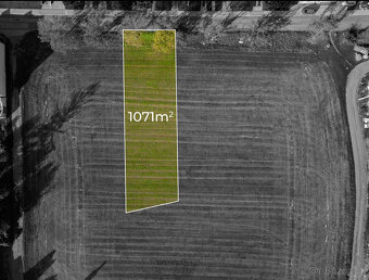 Prodej, stavební pozemek 1 071m2, Dub nad Moravou - 2