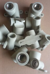 PPR nástěnný T-kus 20x1/2" (nástěnka) Nové - 2