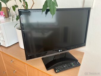 Tv LG uhlopříčka 60 cm - 2