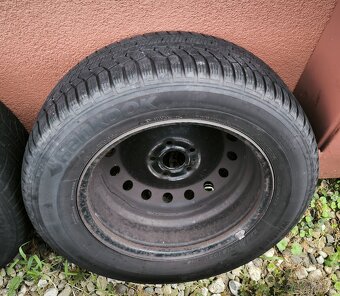 Plechové disky 5x108 R16 + zimní pneu Hankook - 2