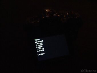 Olympus OM-D E-M10 Mk IV - 2