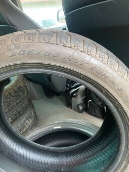 Zimní Pirelli Sotozero runflat 205/55 r17 - 2