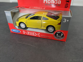 1:39 Honda Integra Type-R žlutá - WELLY - 2