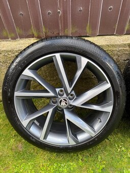 Škoda VEGA 20” + zimní Continental + TPMS - 2